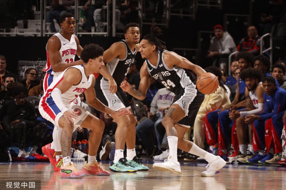 守端出现了 守端出现了