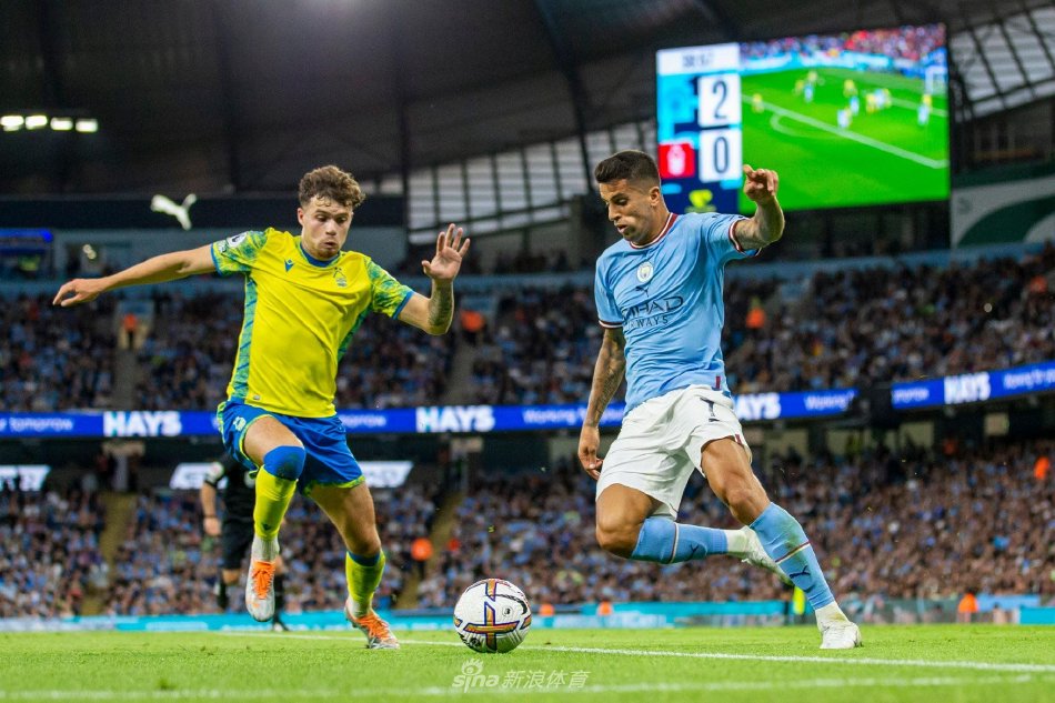 步扩大比分 步扩大比分